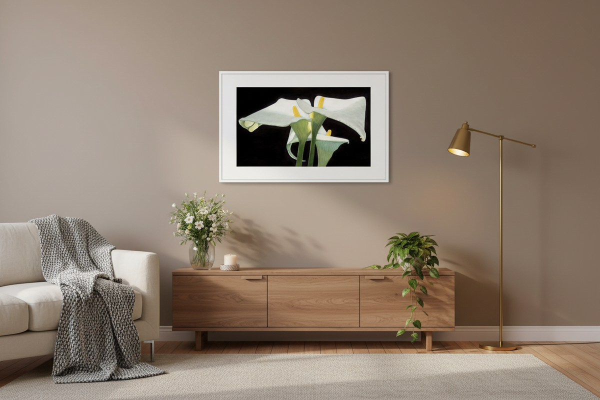 Isabel — Original Image Thin Border Room Scene